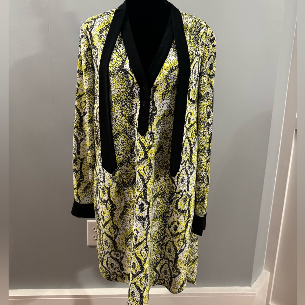 NWOT French Connection Black &  Yellow Patterned Dress